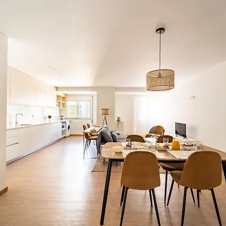 Feliciano Ramos 3 - T4 Familiar Perto Do Centro Da - Braga