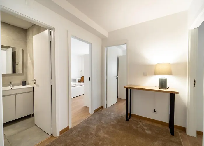 Feliciano Ramos 3 - T4 Familiar Perto Do Centro Da - Apartamento