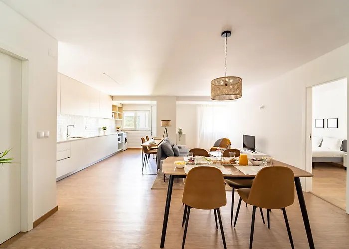 Feliciano Ramos 3 - T4 Familiar Perto Do Centro Da - Braga