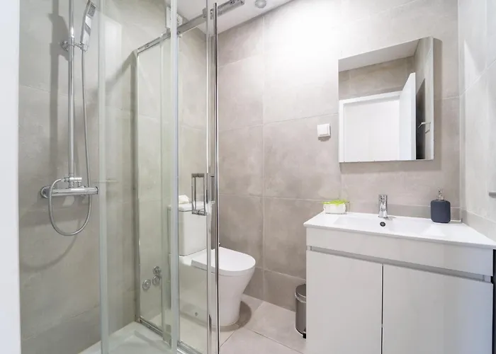 Feliciano Ramos 3 - T4 Familiar Perto Do Centro Da - Daire Braga